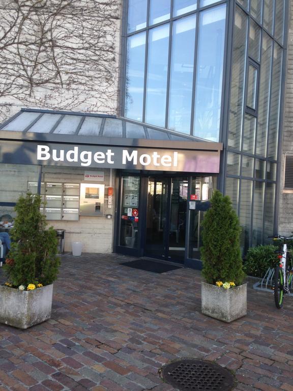 Budget Motel Self Check-In Делликон Экстерьер фото