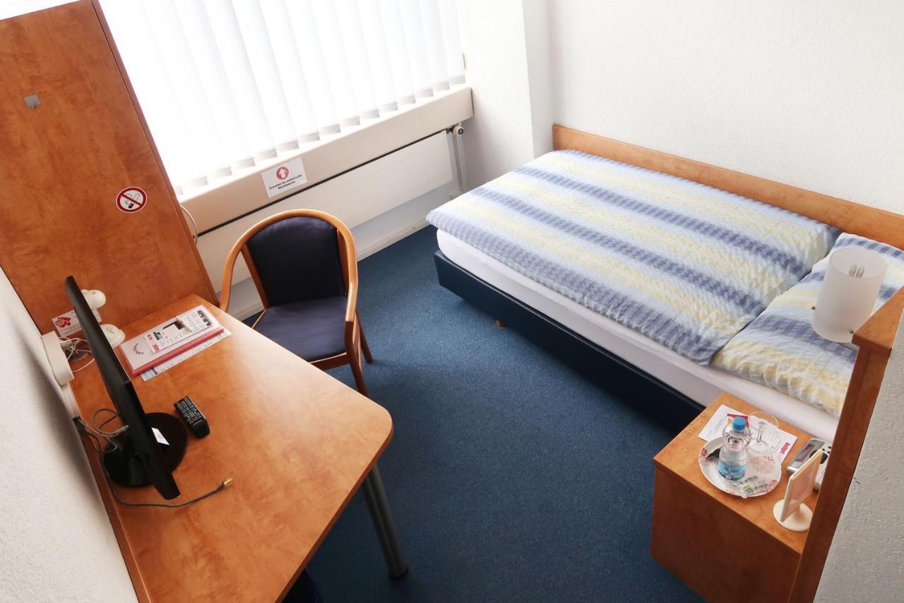 Budget Motel Self Check-In Делликон Экстерьер фото